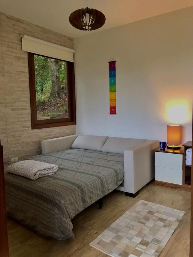 אטיבאיה Casa Na Montanha Em Condominio De Alto Padrao מראה חיצוני תמונה
